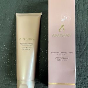 Artistry Foaming Cleanser